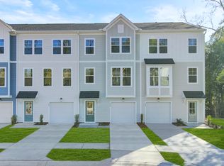 477 Caledon Ct, Johns Island, SC 29455