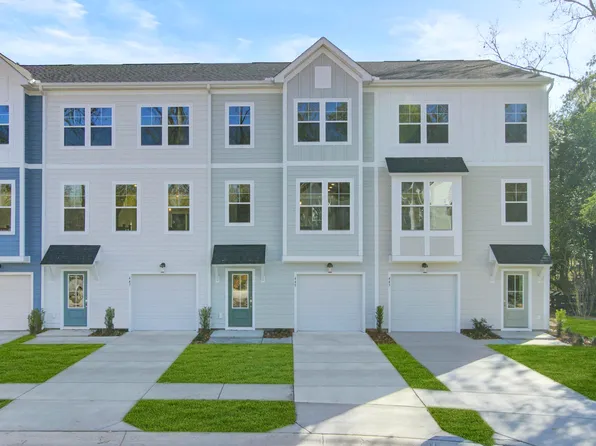 477 Caledon Ct, Johns Island, SC 29455