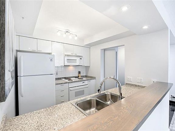 5th image of 1200 Alberni St #1A