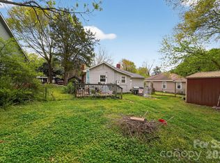 1043 Wellman St, Gastonia, NC 28054