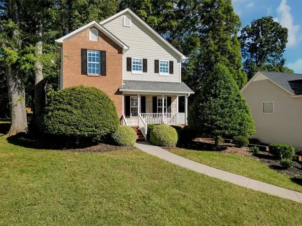 131 Cahill Ct, Winston Salem, NC 27127