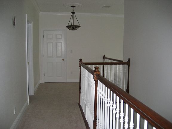 5th image of 4914 Westridge Park E