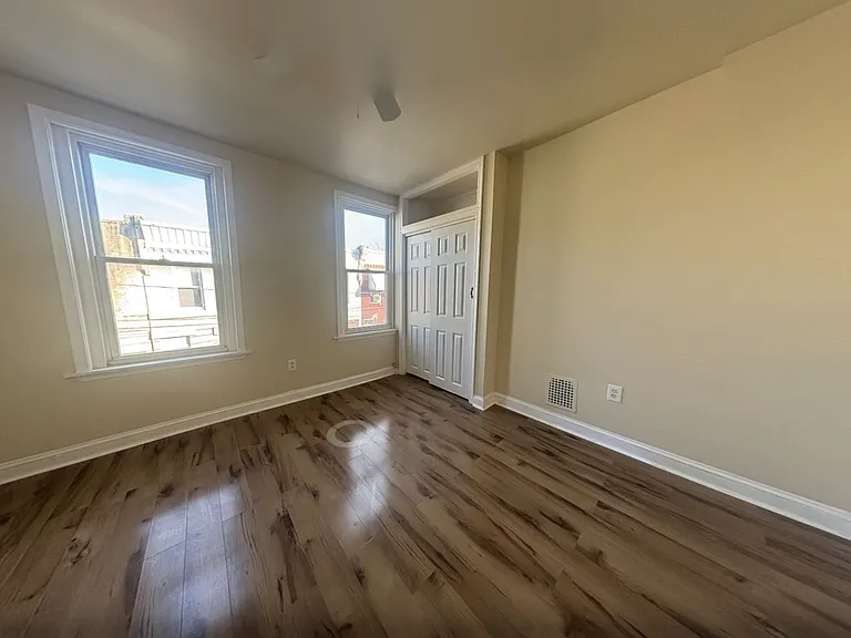 1922 S Bonsall St — Photo 11