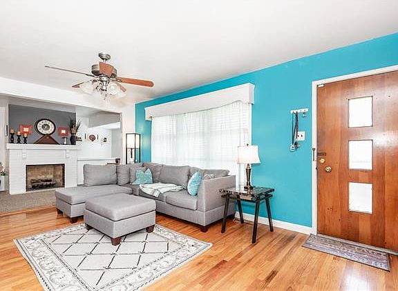 2nd image of 7040 Circleview Dr