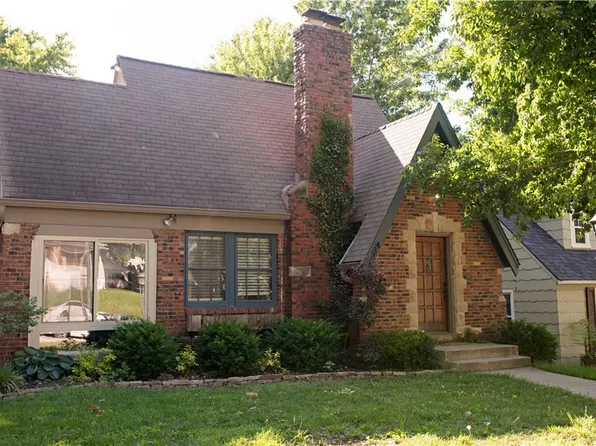 7214 Grand Ave, Kansas City, MO 64114