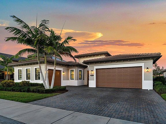 3rd image of 11025 Meridian Drive S