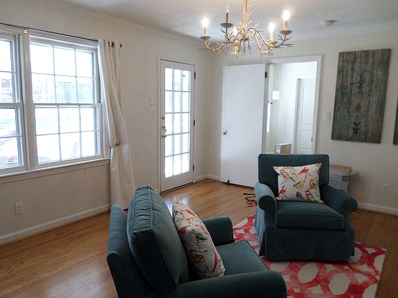 2nd image of 5135 Chadwick Pl
