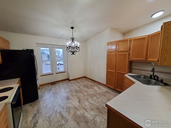 2nd image of 4823 Kings Canyon Dr