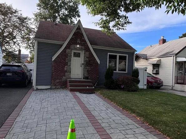 11840 236th Street, Cambria Heights, NY 11411