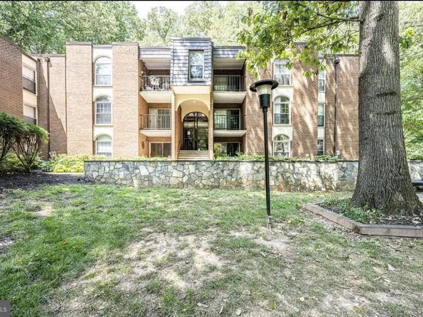 3354 Woodburn Rd APT 12, Annandale, VA 22003