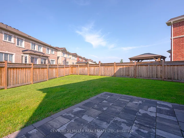 95 Goodwin Cres #UPPER — Photo 22