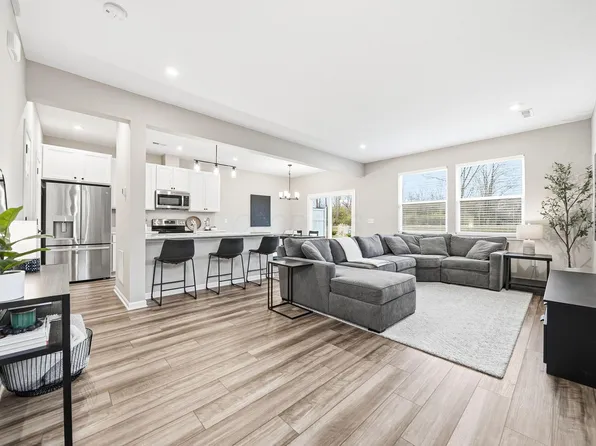 543 Rochdale Run, Delaware, OH 43015