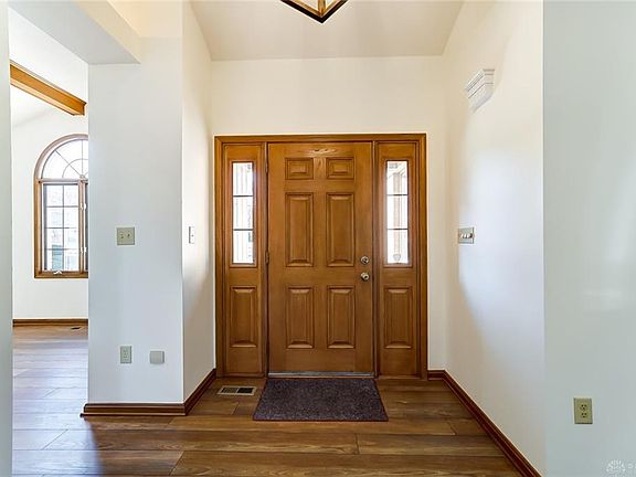 4th image of 2595 Vienna Estates Dr