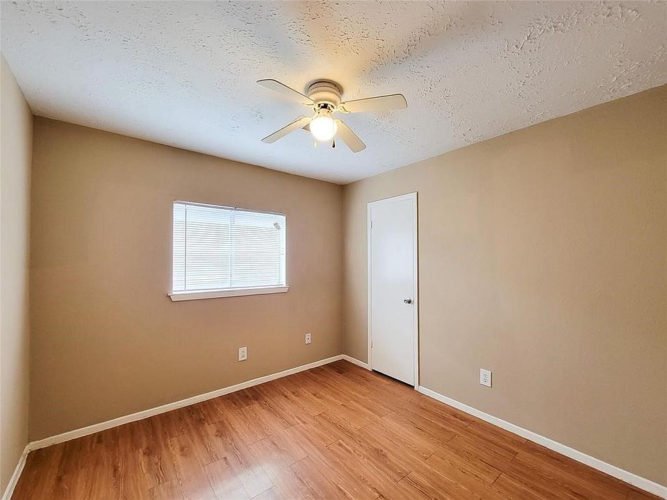 1st image of 20431 Jasperwood Ln #20431