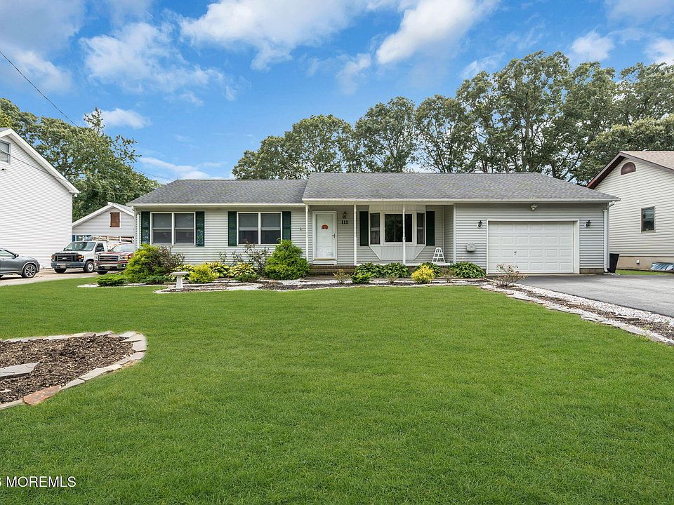 1st image of 111 Bay Way