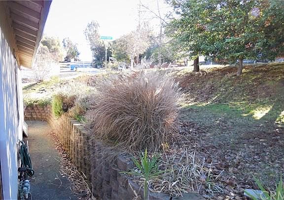 3rd image of 2995 Eastridge Dr