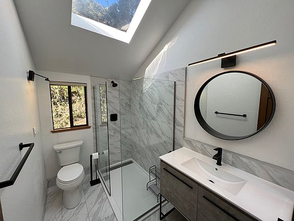 4th image of 126 Hillside Ave #1