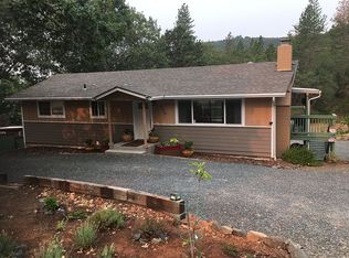 780 W Jones Creek Rd, Grants Pass, OR 97526