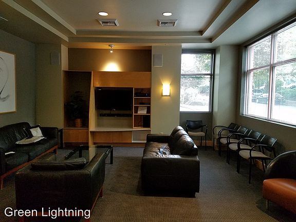 5th image of 1100 106th Ave NE APT 503