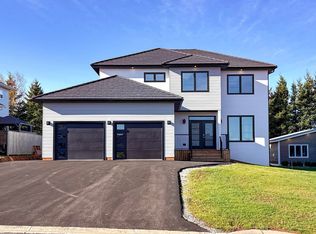 7 Maple Leaf Row, Stratford, PE C1B4C9