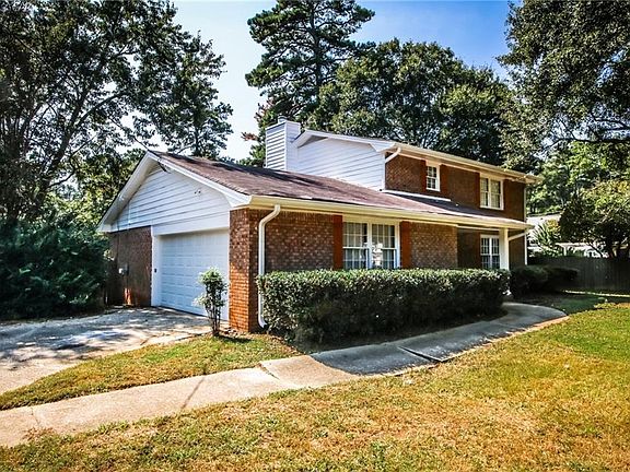 2nd image of 6335 Edenfield Dr