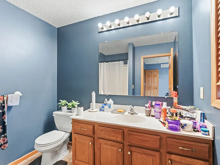3514 Grand Ave S #101 — Photo 8