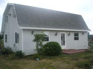 690 E 625 S, North Judson, IN 46366