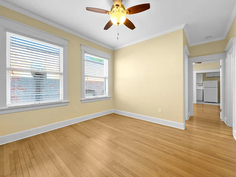 2056 NW Glisan St — Photo 37