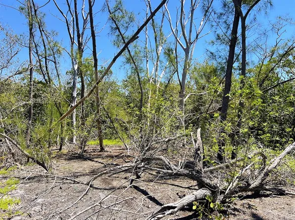 The Island Property Manasota Ky, Englewood, FL 34223