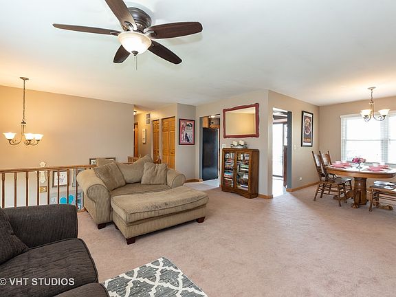 3rd image of 3679 Whispering Trails Dr