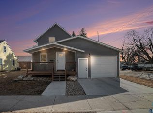 840 W Main St, Pipestone, MN 56164