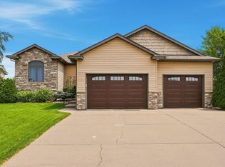 1520 Pine Siskin Ave, Sartell, MN 56377