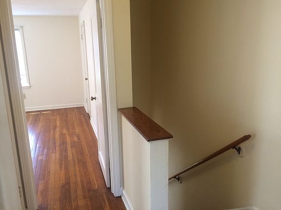 4th image of 7239 Wyandotte St