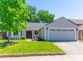 3412 Grant Park Dr, Carmichael, CA