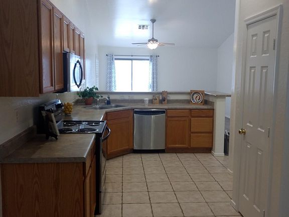 2nd image of 10761 W Windsor Ave