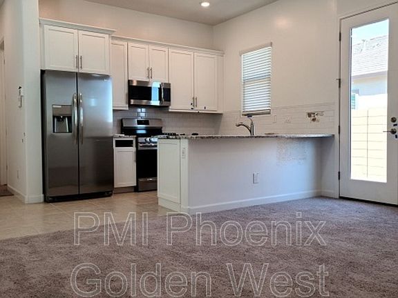4th image of 17006 W Saguaro Park Ln