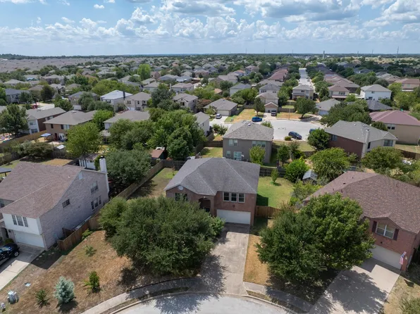 311 Crossland Cv, Leander, TX 78641