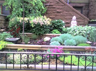215 Shippen St, Weehawken, NJ 07086