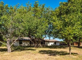 707 Georgetown Rd, Ovilla, TX 75154