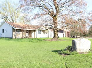 8707 Williams Rd, North East, PA 16428