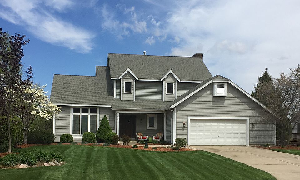 1st image of 455 Pine Lake Ct
