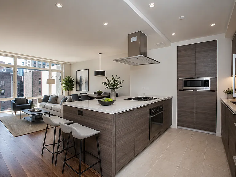 151 W 21st St #6D — Photo 1