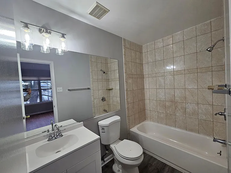 9510 Clocktower Ln — Photo 13