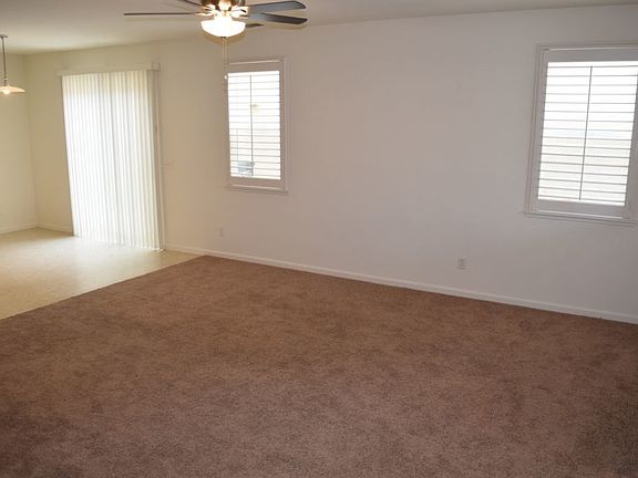 5th image of 3301 Paumanok Way