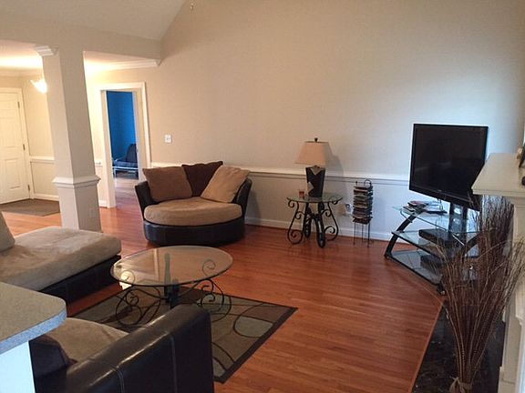 5th image of 534 Chandler Ln