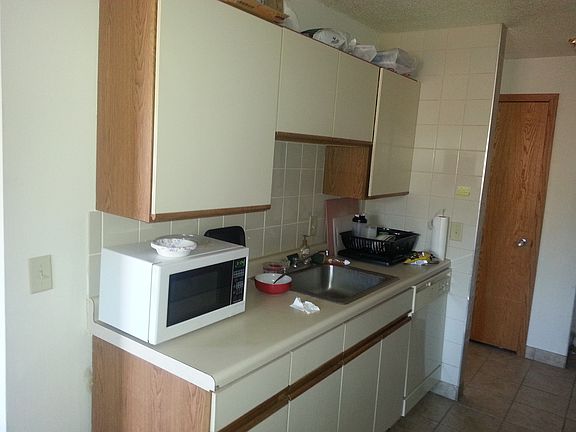 4th image of 1313 Como Ave SE #E-304