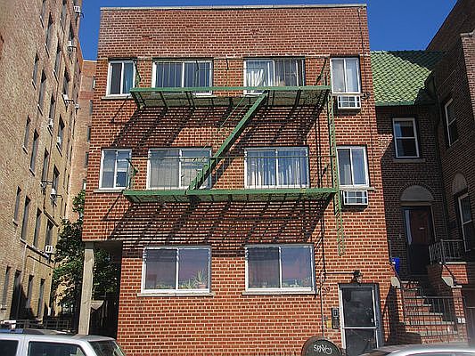 1st image of 29 Chittenden Ave APT 1C