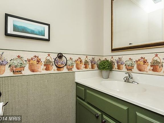 3rd image of 3408 Saint Theresa Ct