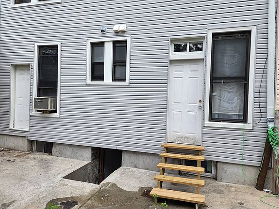 3rd image of 54-30 Arnold Ave