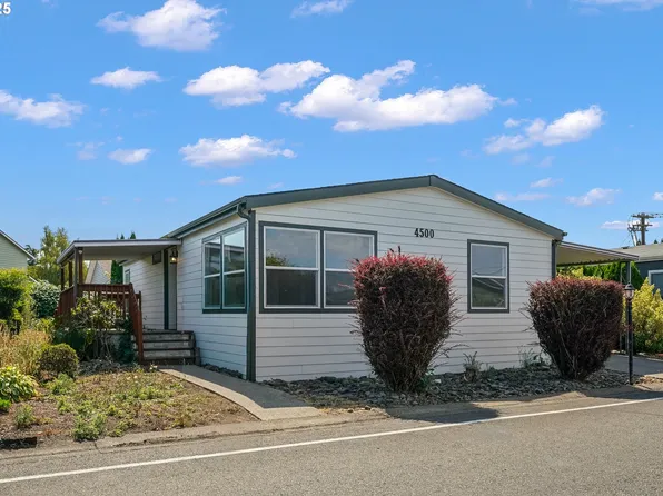 4500 Angie Marie Way NE #17, Salem, OR 97305